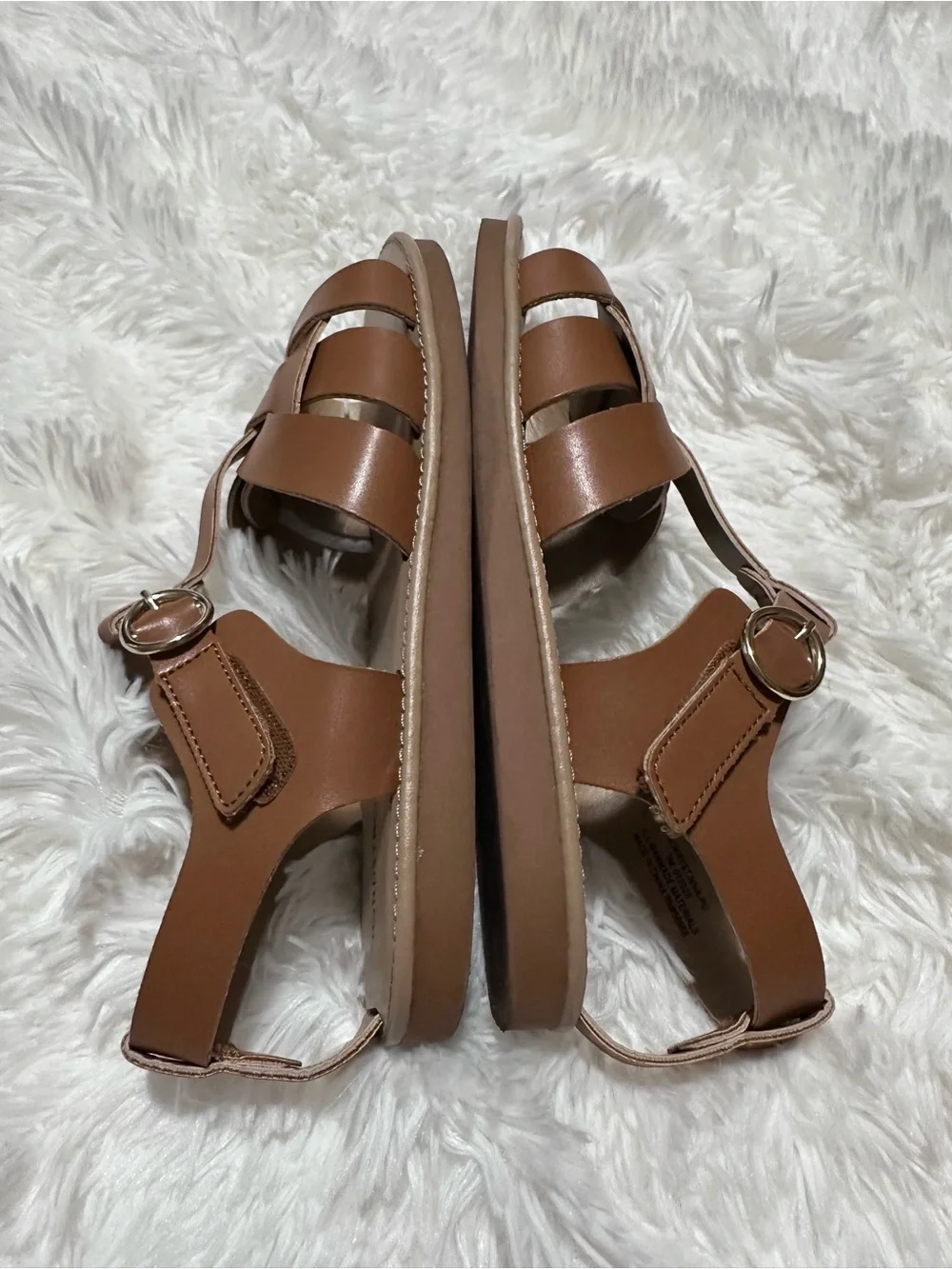 Used Nordstrom Brown Girls' T-Strap Woven Sandals size 3.